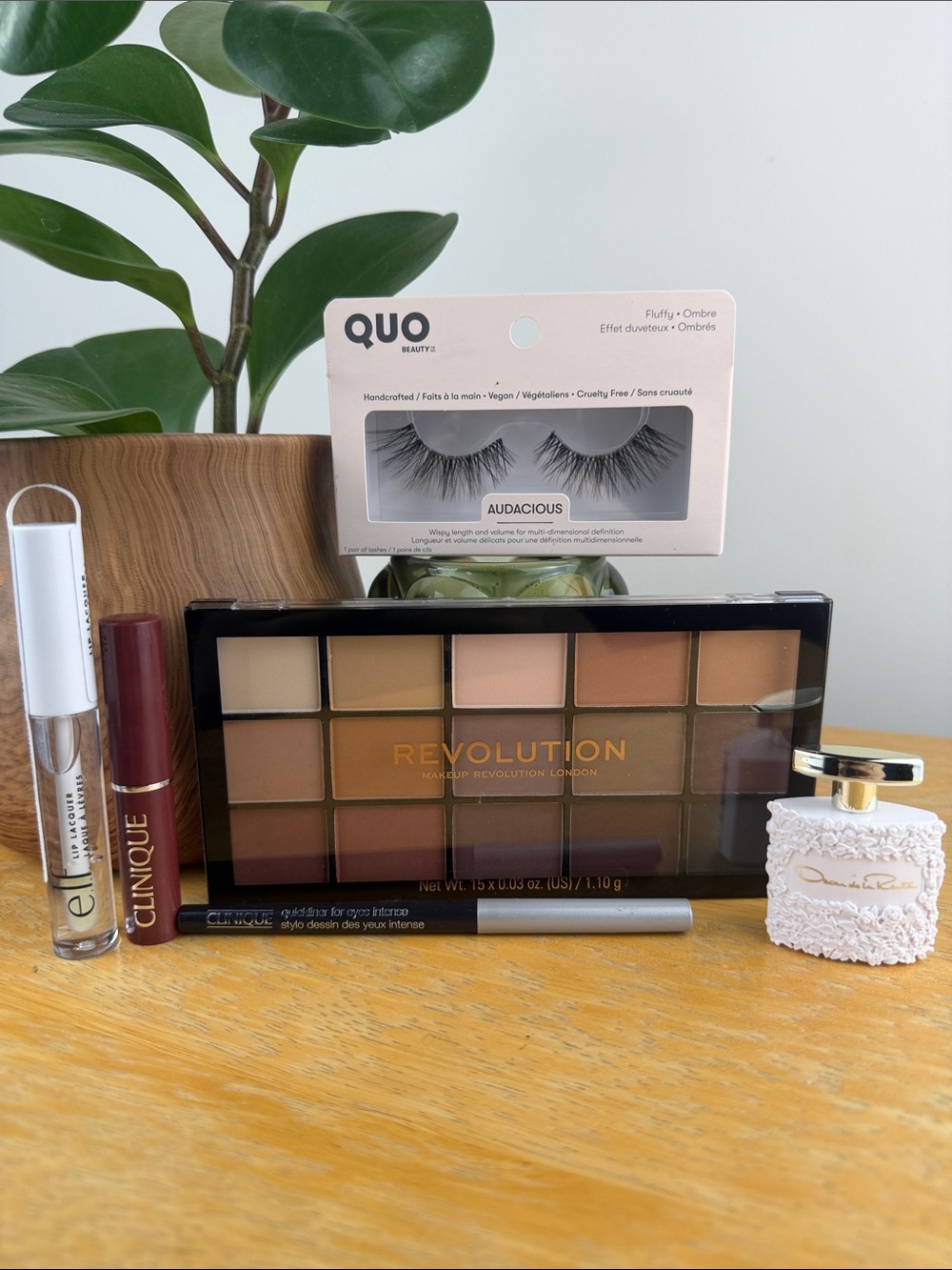 The Ultimate Night Out Glam Bundle: Clinique & Oscar de la Renta